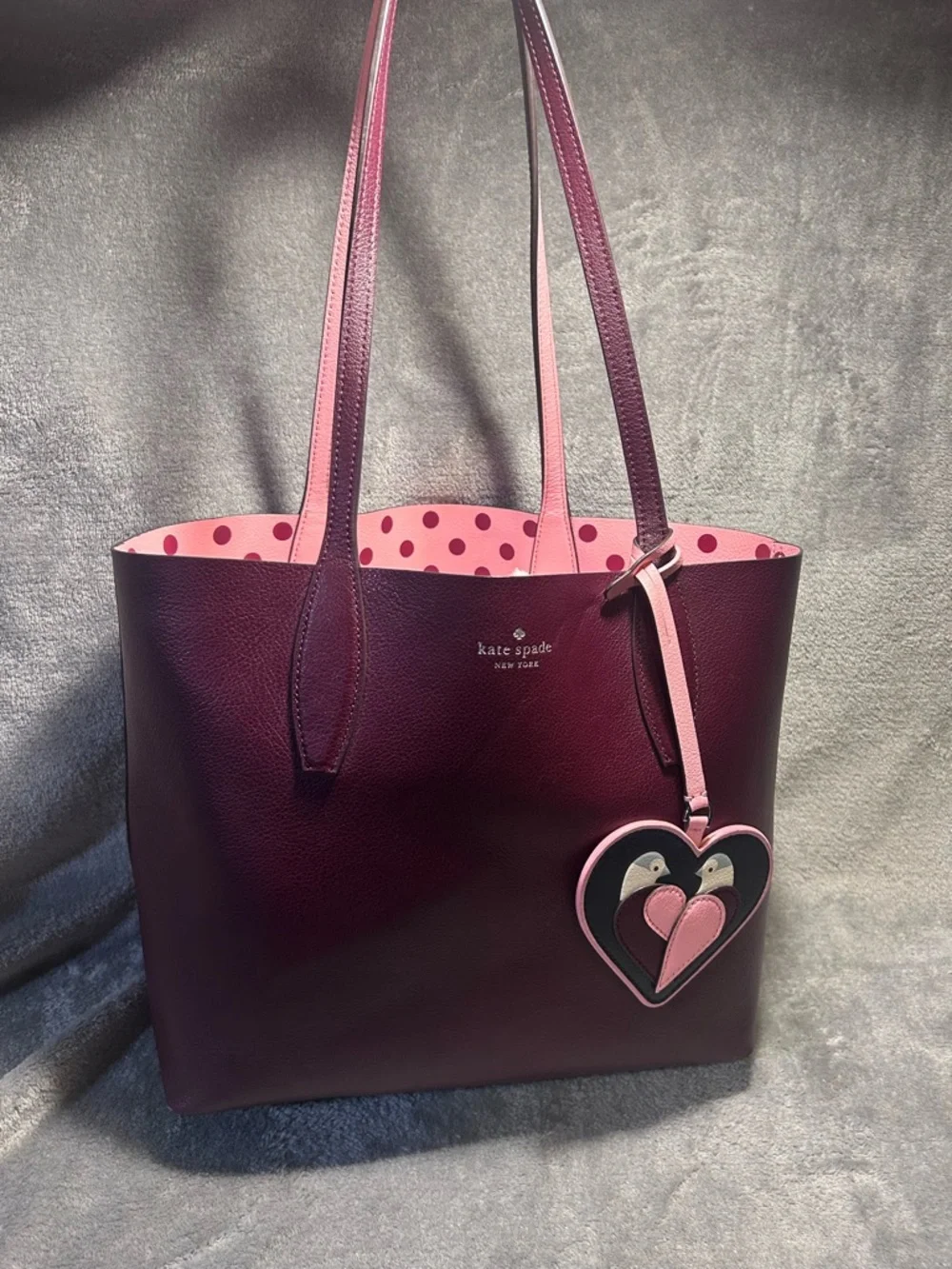 Kate Spade Arch Lovebirds Reversible Polkadot Tote w/ Bag Charm - Picture 2 of 12
